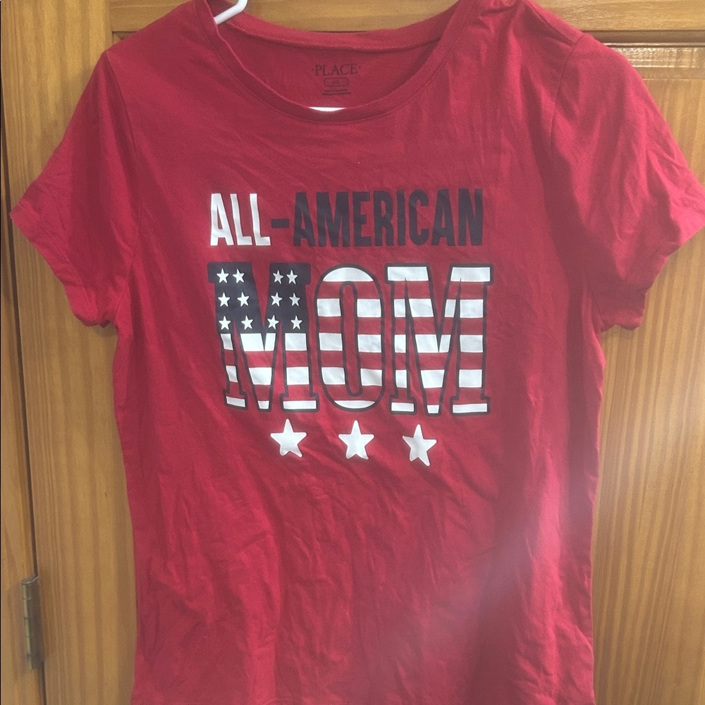 Place Red All-American Mom Tee